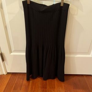Theory black knit skirt